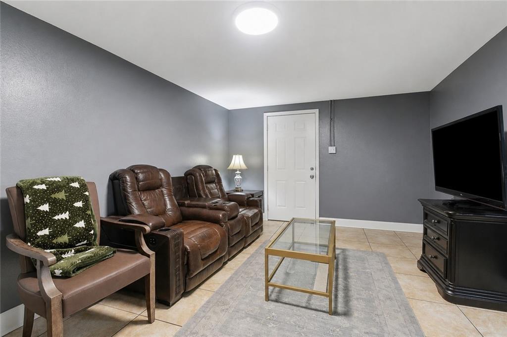 2200 TRIO Street