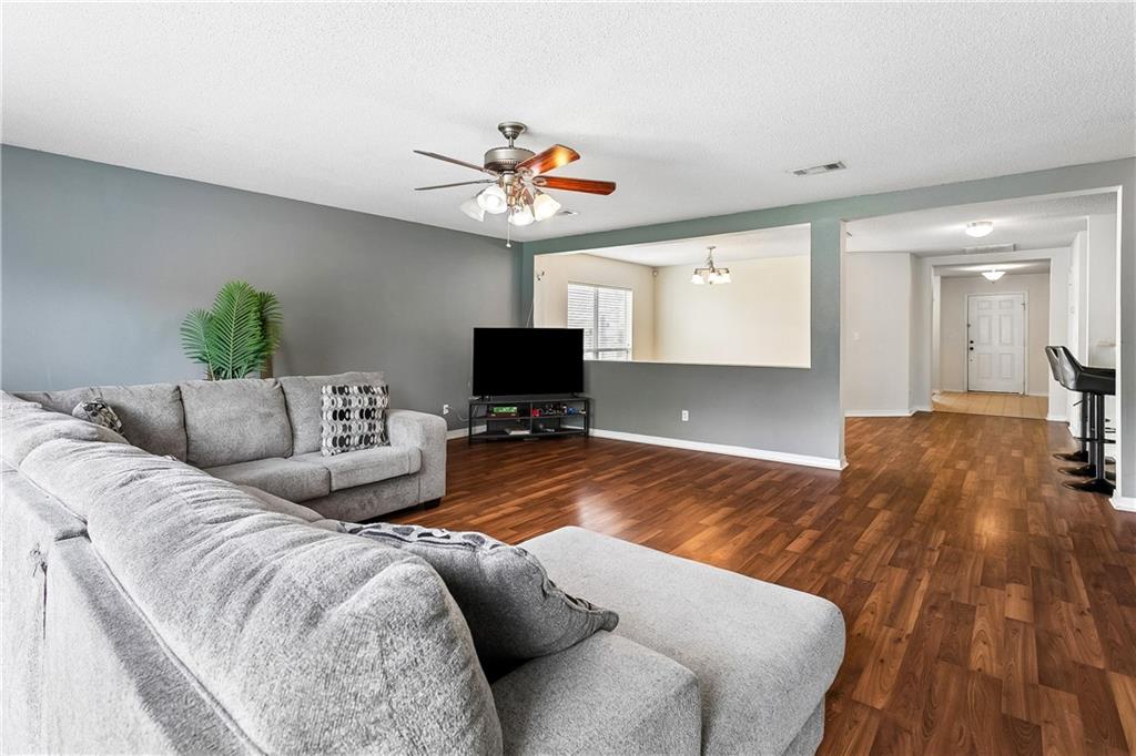1097 CLAIRISE Court