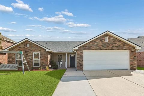 47 OAKLEY Drive Destrehan LA 70047