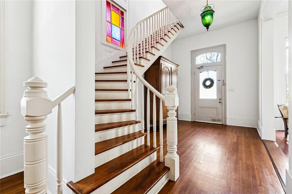 3440 COLISEUM Street