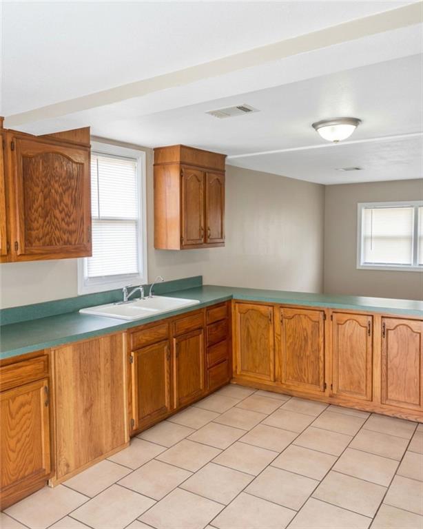 140 8TH Street