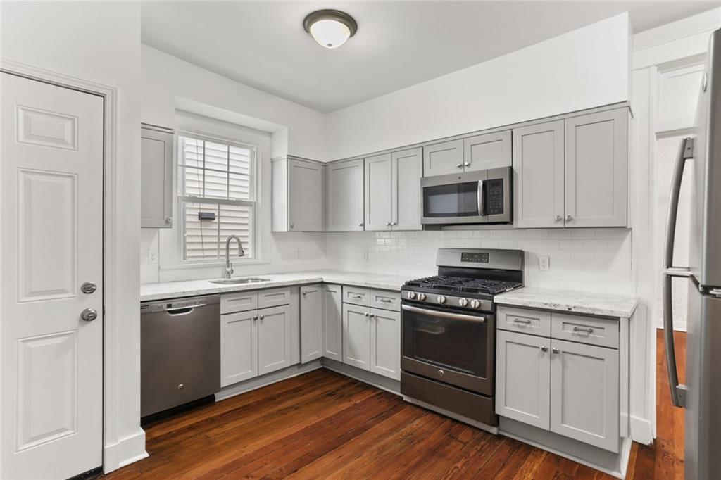 New Orleans, Louisiana 70125, United States, 2 Bedrooms Bedrooms, ,1 BathroomBathrooms,Residential,Active,45807