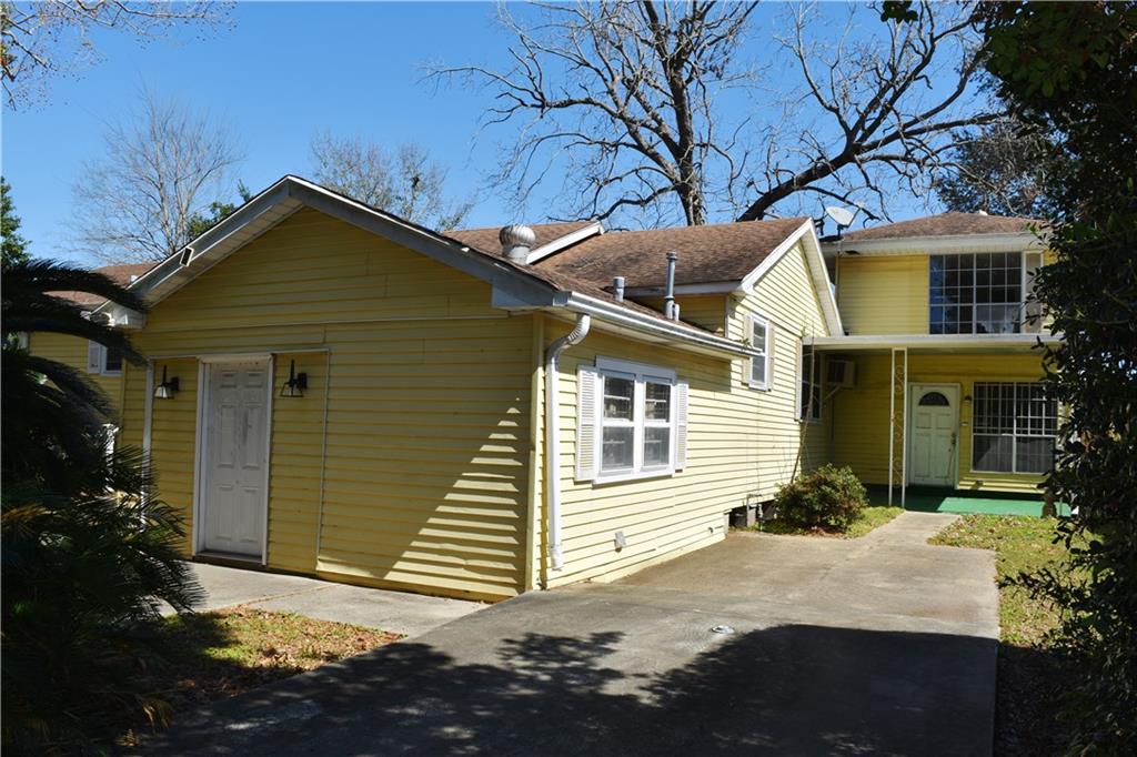 815 COLONY Place