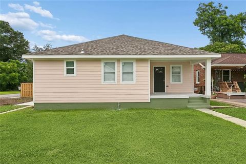 Photo of 1041 SUMNER Street, New Orleans, LA 70114 (MLS # 2559681)