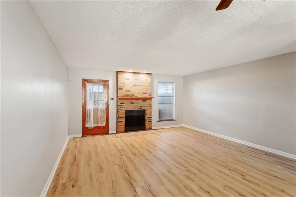 90 HOUMAS Place