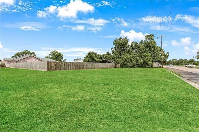 2532 MARGARET Lane