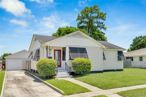 401 RIVERDALE Drive Jefferson LA 70121