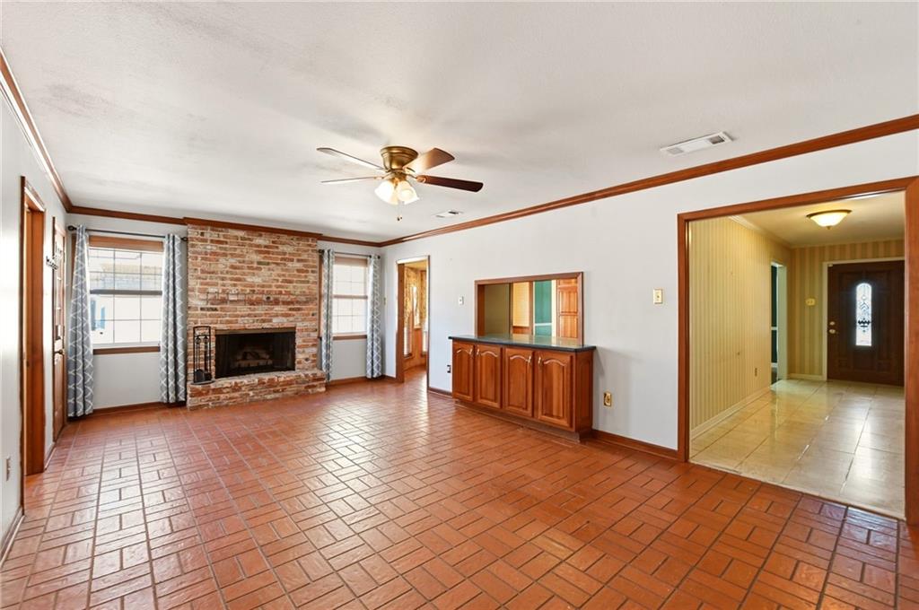 3511 RUE NICHOLE Drive