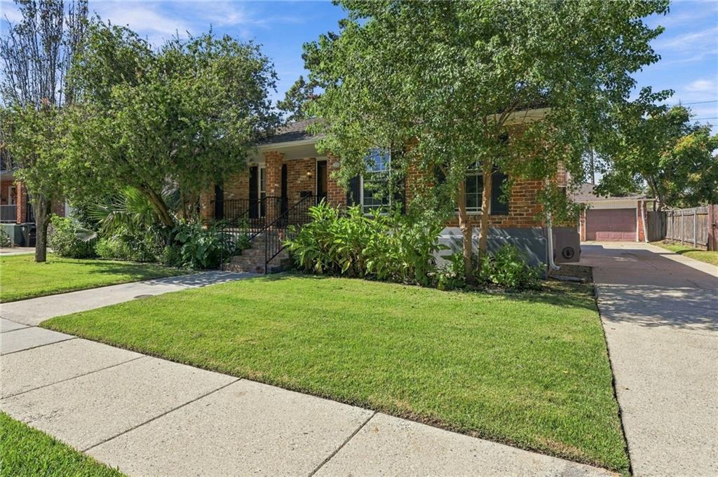 3511 RUE NICHOLE Drive