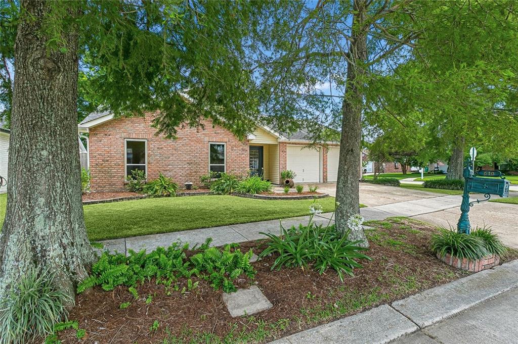 610 LONGVIEW Drive