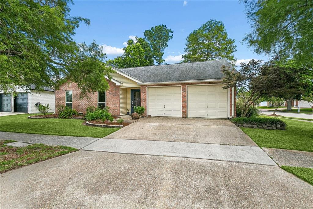 610 LONGVIEW Drive