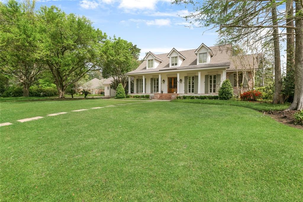62 MAGNOLIA RIDGE Drive