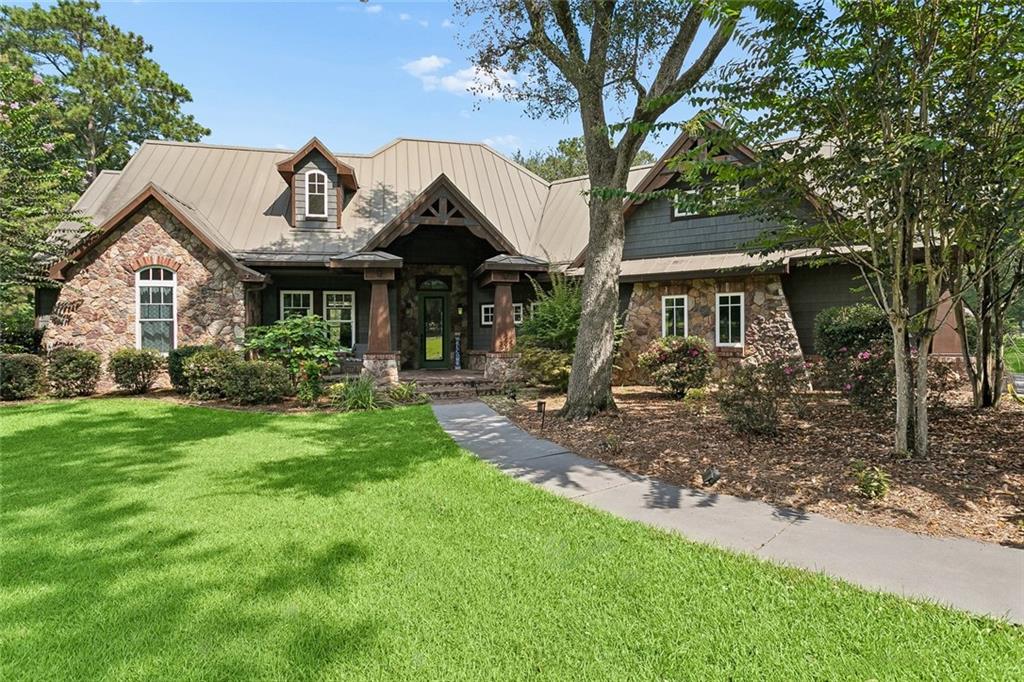 333 CHINAWOOD Drive