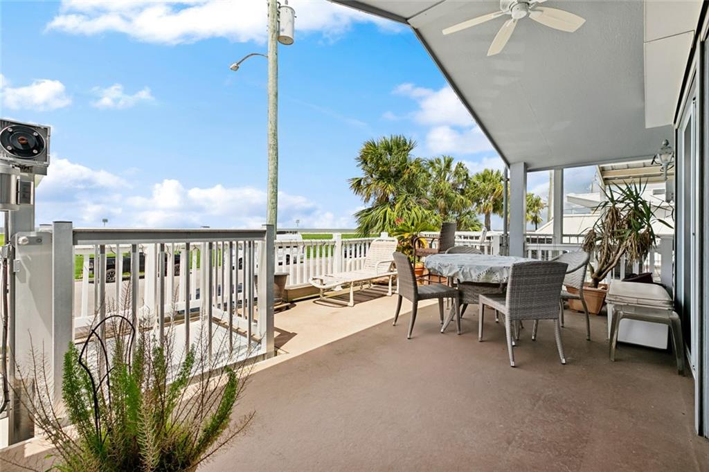 8004 BREAKWATER Drive