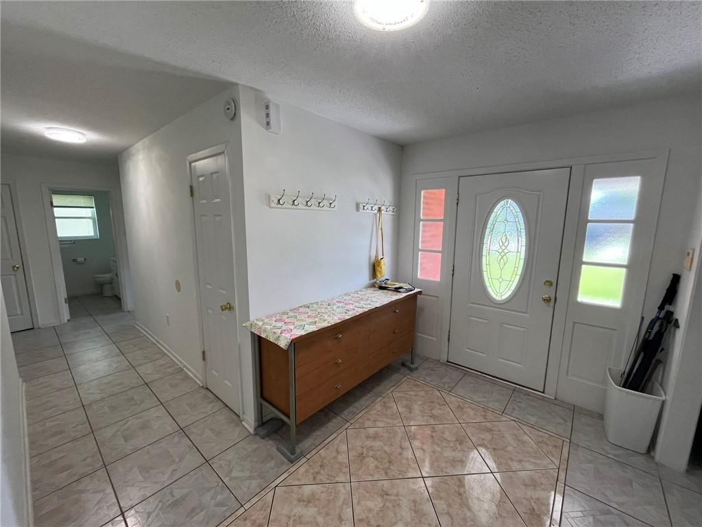 242 WILLOW Drive