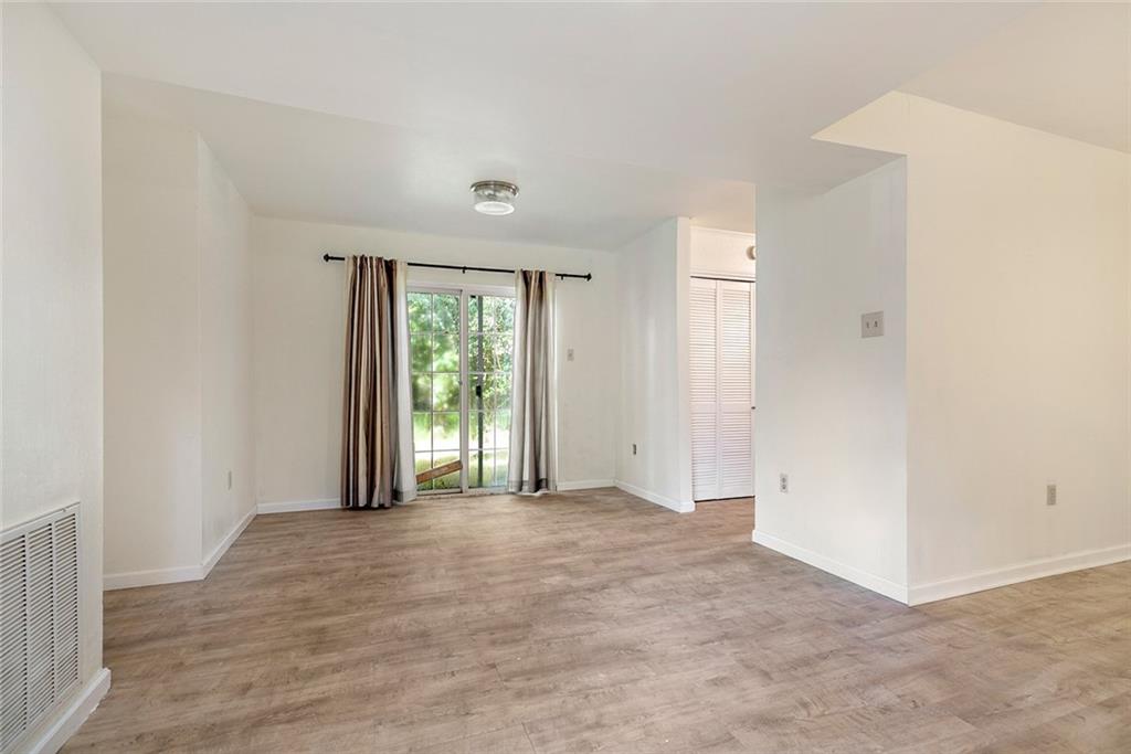 7544 PENNHILL Drive