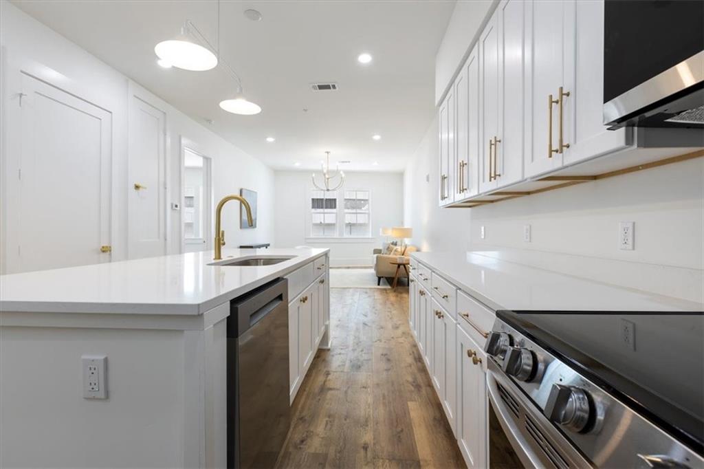 875 O'KEEFE Avenue 103