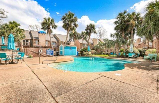 74 ORMOND Place