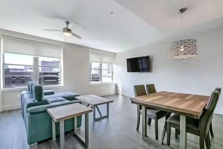 1111 TULANE Avenue 708