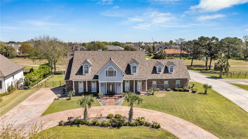 3633 LAKE MICHEL Court