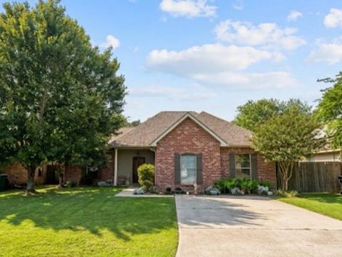 Photo of 70021 3RD Street, Covington, LA 70433 (MLS # 2558724)