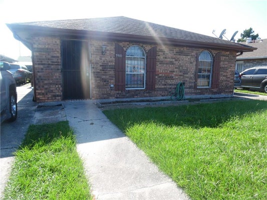 7910 ARCADIA LN, NEW ORLEANS, LA 70128 - Image b94b38b5fadc21d102e69b150e0bfef8/4136722801