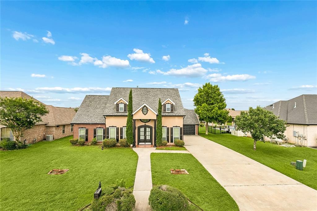 246 E AUGUSTA Lane