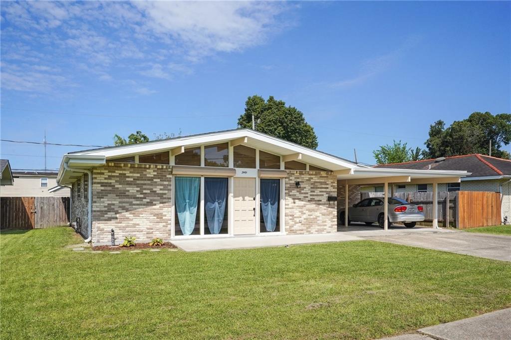 3401 HUNTLEE Drive