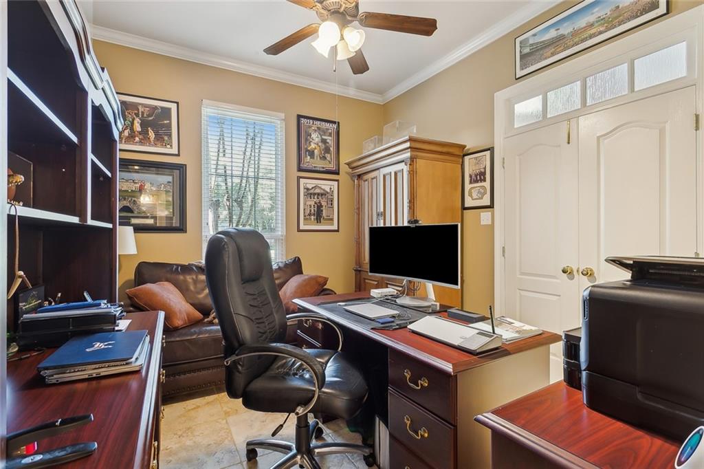 Mandeville, Louisiana 70448, United States, 5 Bedrooms Bedrooms, ,4 BathroomsBathrooms,Residential,Pending,27588