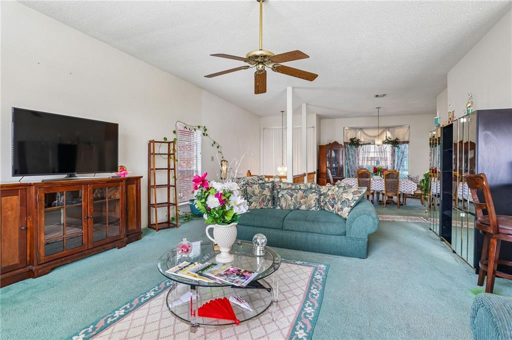 317 SOUTHWOOD Drive