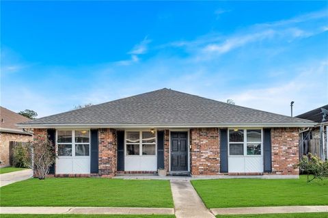 569 ARIS Avenue Metairie LA 70005