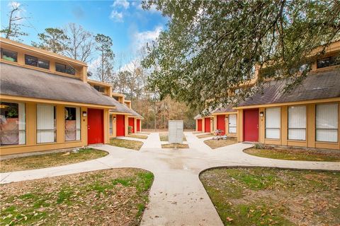 44 WHITAMAR Drive Hammond LA 70401