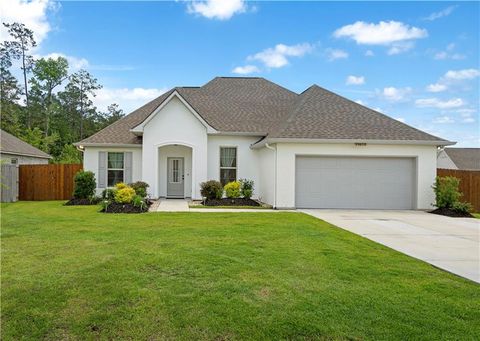 Photo of 39622 FAIRHOPE Drive, Ponchatoula, LA 70454 (MLS # 2559872)