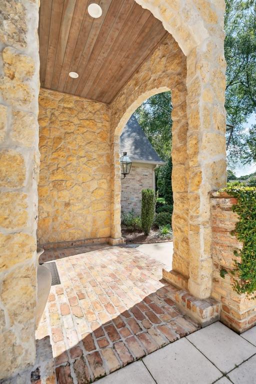 474 TRAILHEAD Drive