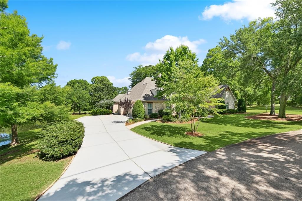 474 TRAILHEAD Drive