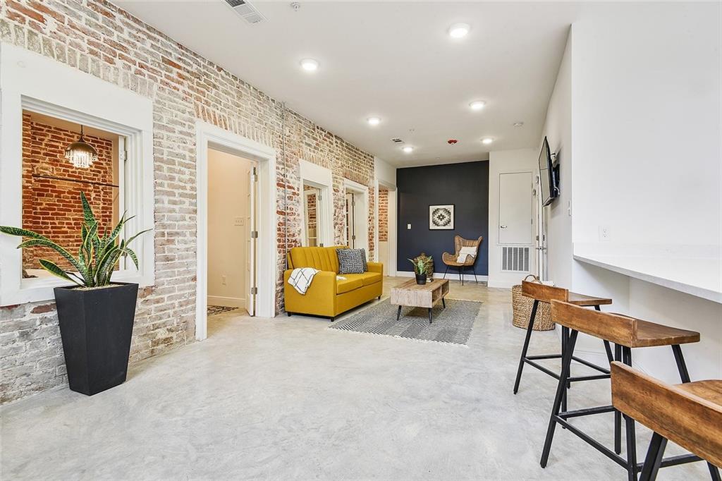 1212 N RAMPART Street 101