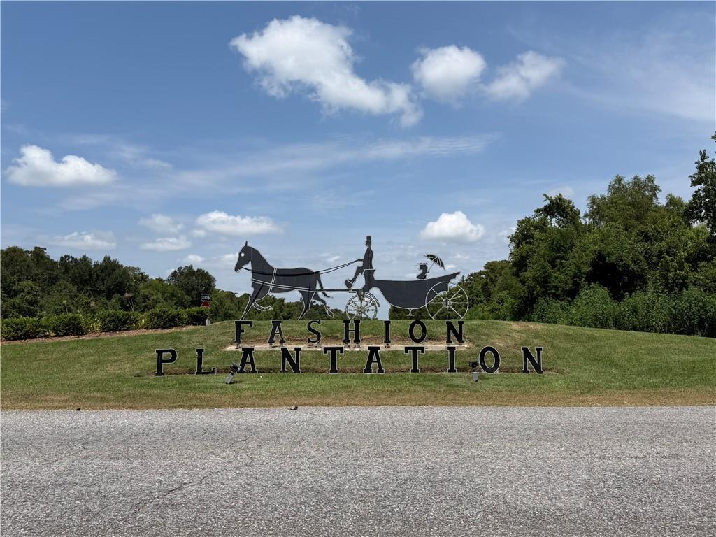 102 UNION Drive