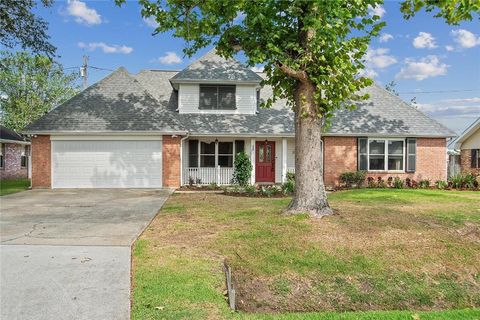 116 BEAUPRE Drive Luling LA 70070