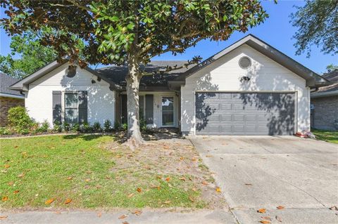 368 EVERGREEN Destrehan LA 70047