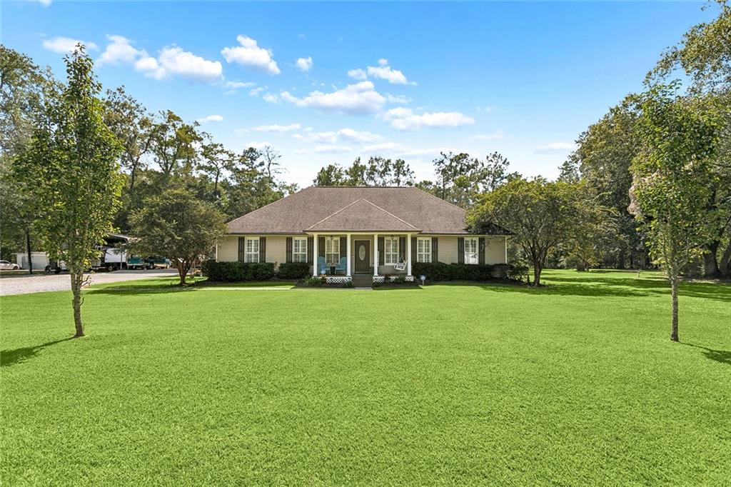 19212 WILDOAK Lane
