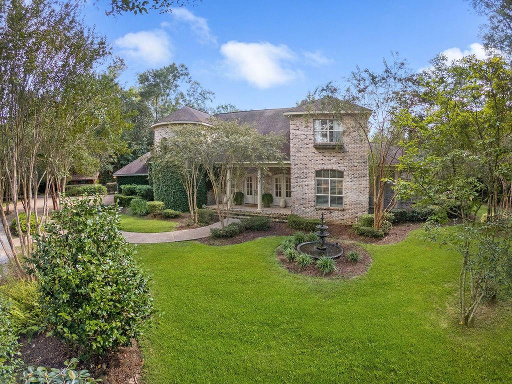 20 BEECHWOOD GARDENS Lane