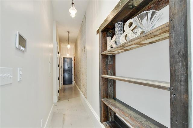 New Orleans, Louisiana 70130, United States, 1 Bedroom Bedrooms, ,1 BathroomBathrooms,Residential,Active,193157