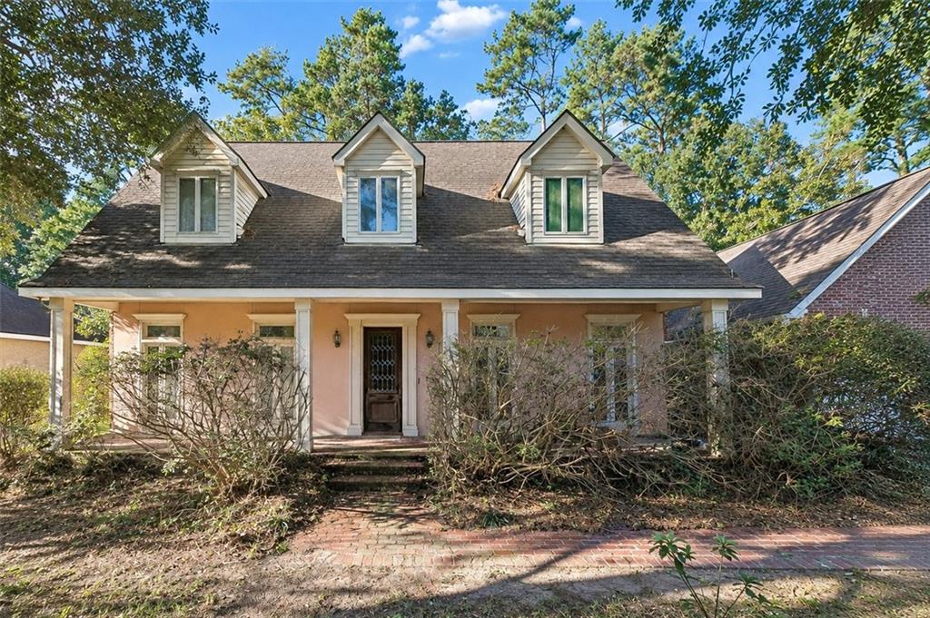 551 BEAU CHENE Drive
