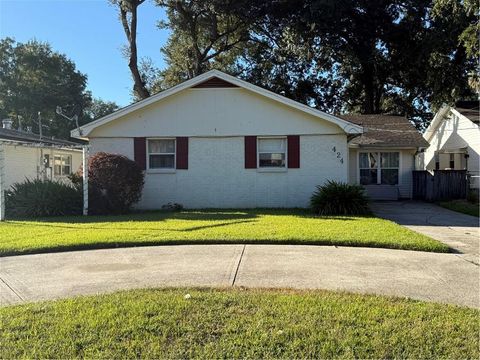 424 CELESTE Avenue River Ridge LA 70123