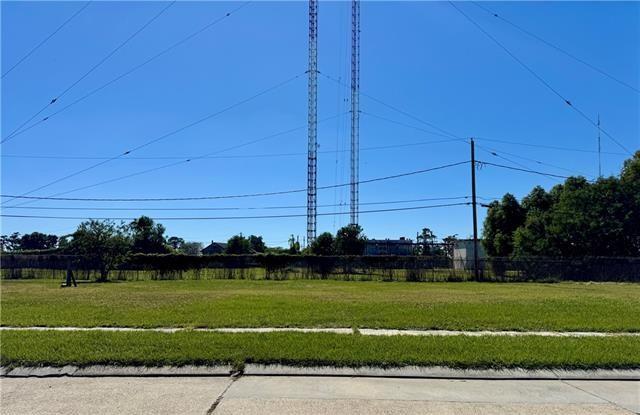 Photo 1 of 2 — 712 DARYL Drive, Chalmette, LA 70043
