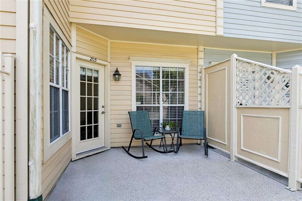 205 AUDUBON Trace 205