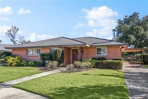 505 CELESTE Avenue River Ridge LA 70123