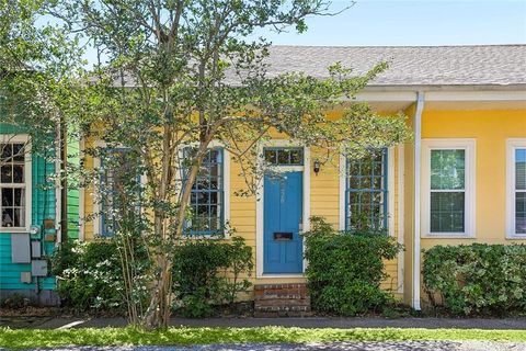1020 GENERAL TAYLOR Street 1020 New Orleans LA 70115