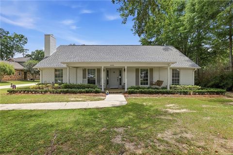 Photo of 20084 LA-40 Highway, Covington, LA 70433 (MLS # 2555073)