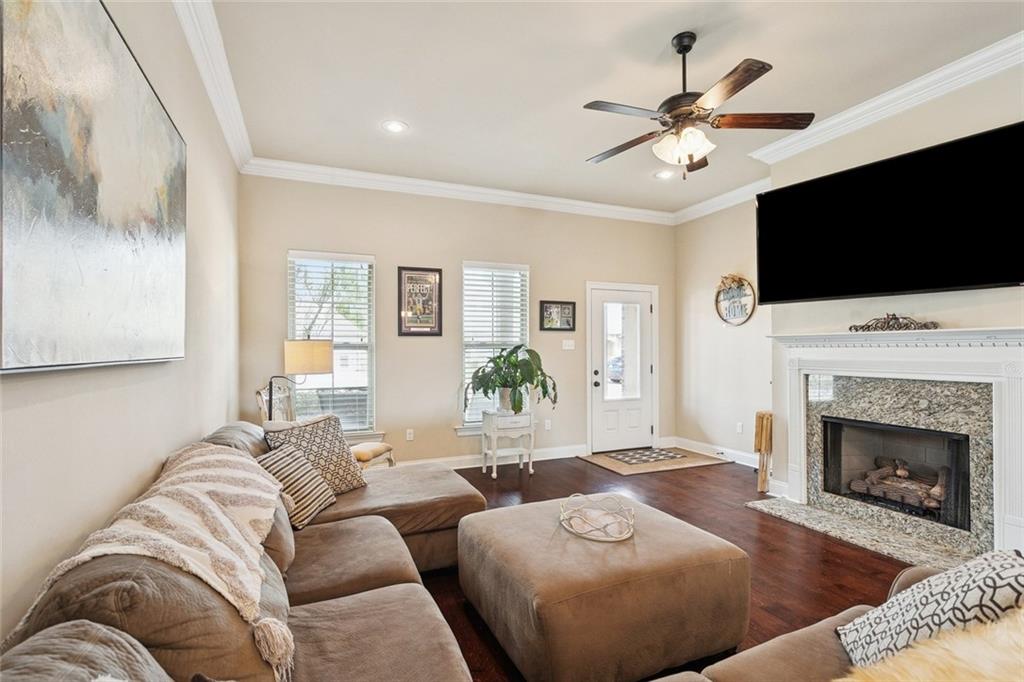 10040 CESSON Court